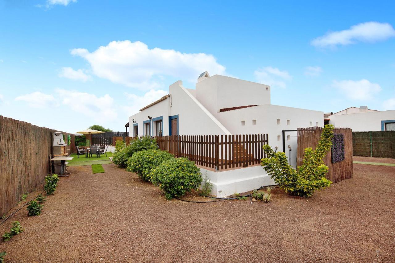Villa Susana La Oliva Exterior photo